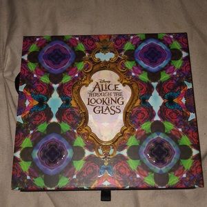Urban Decay Alice through the looking glass